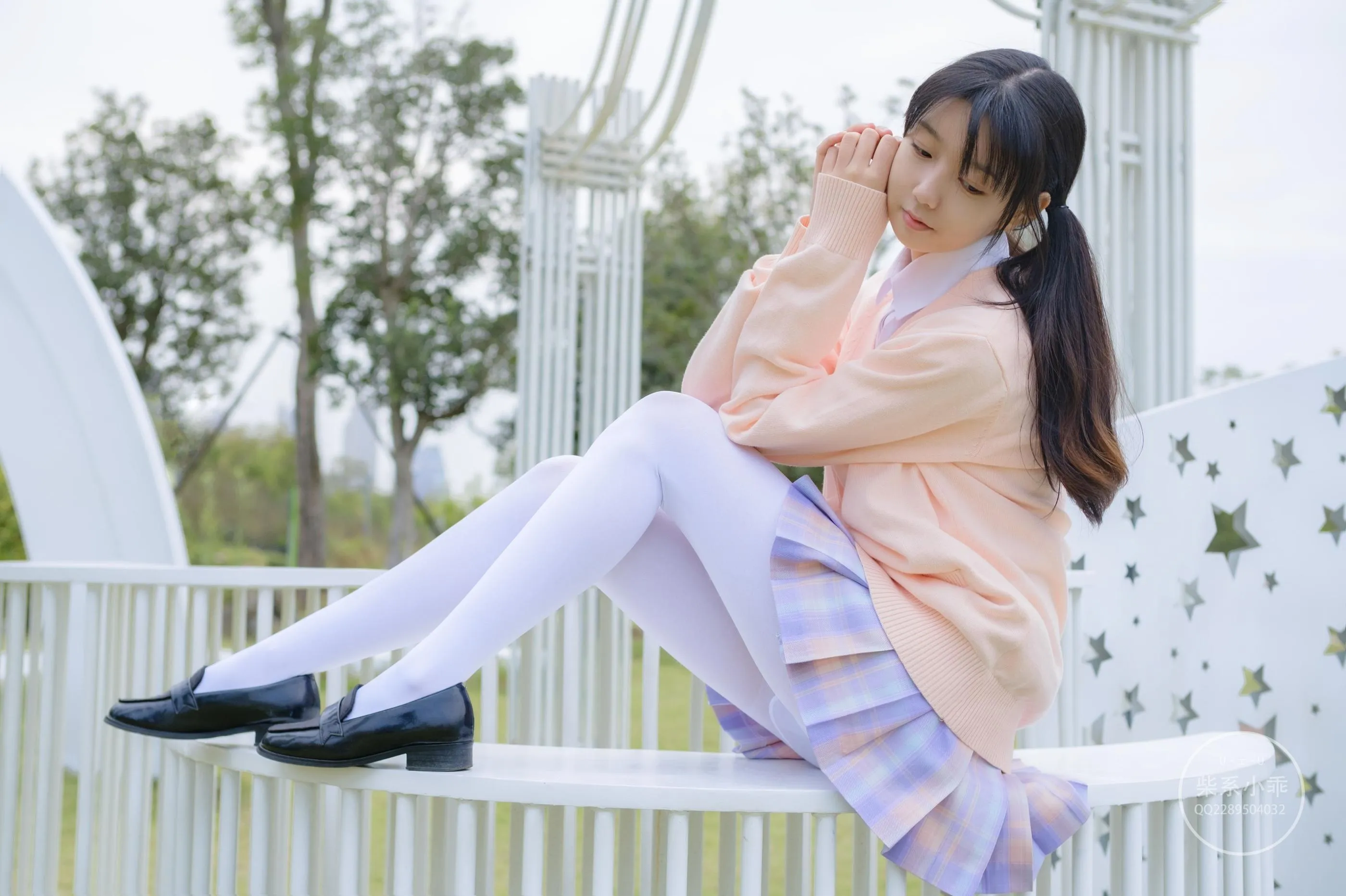 稚乖画册 – NO.02 颓废01 短裙白丝 [73P]插图9